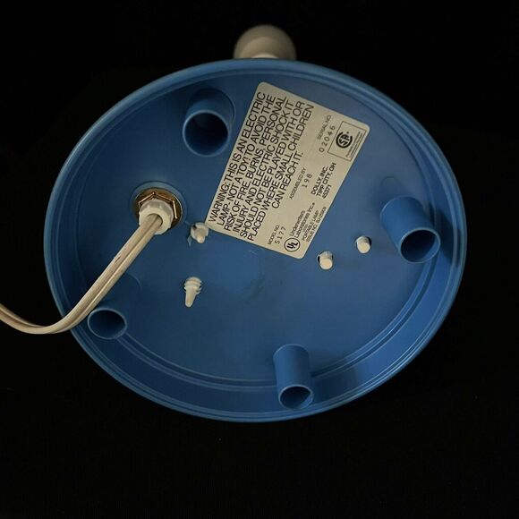 Vintage Winnie The Pooh Plush Nursery Table Lamp ABC Blocks Works No Lamp Shade - Picture 6 of 7